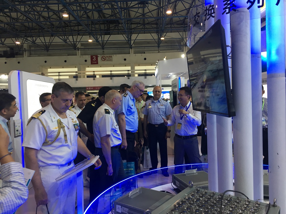 1525921670579073.jpg 1525921670579073.jpg