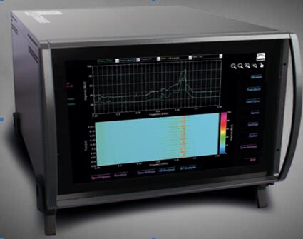 ULTRA8 測量接收機